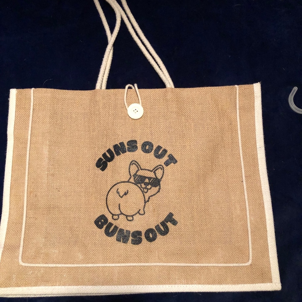 *Brand new Suns Out Buns Out Canvas Beach Bag*